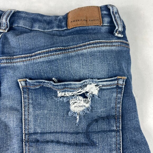 American Eagle Short Women 26* Curvy Hi Rise Shortie Blue Distressed Denim Tag 6 - Picture 9 of 16